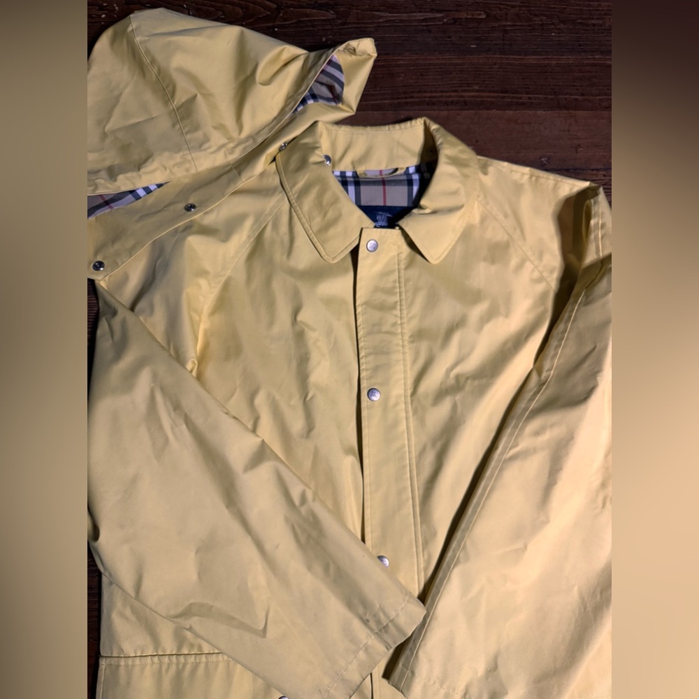Burberry Yellow Trench coat XL Spring Rain Jacket - Picture 10 of 14
